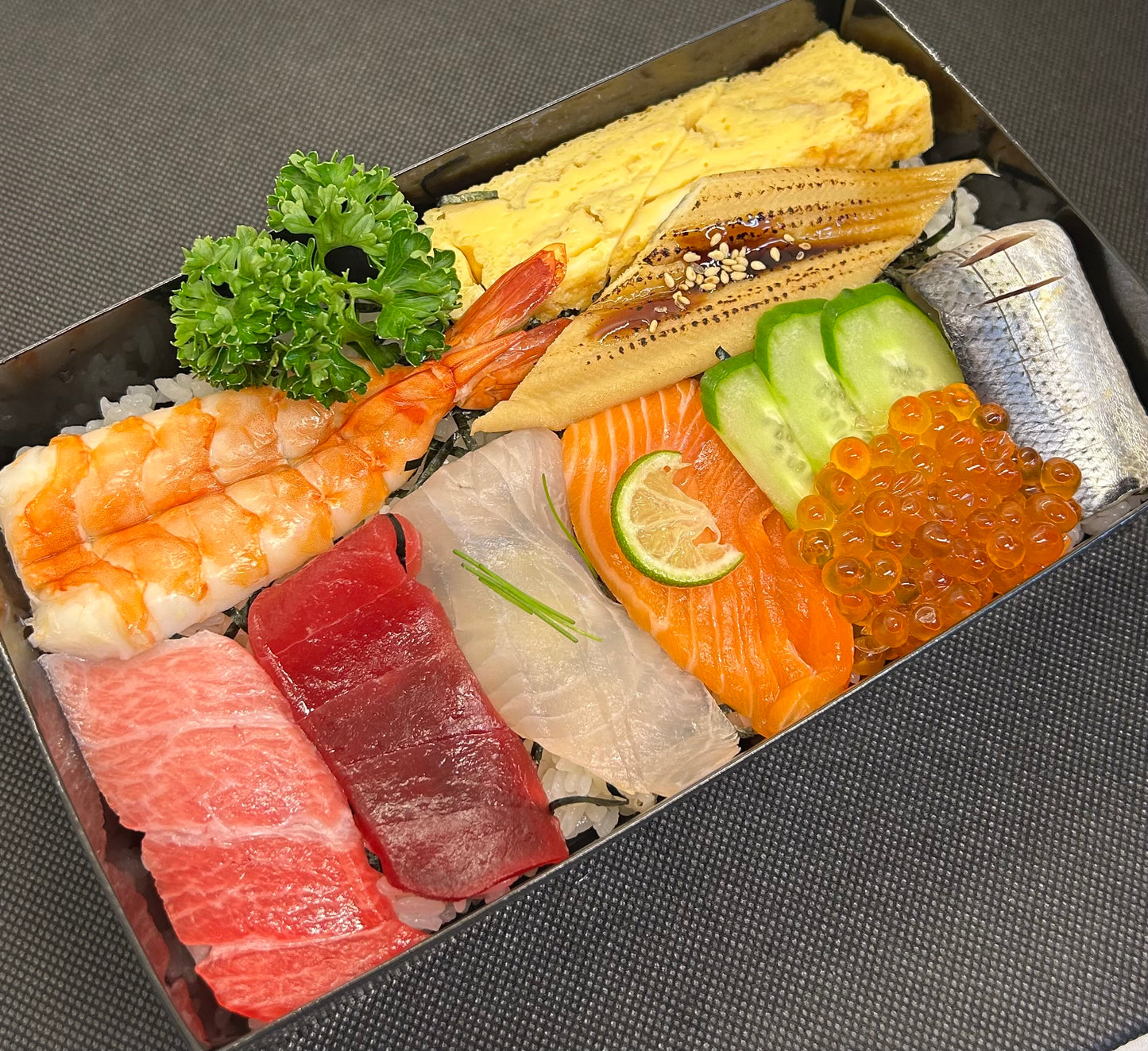 箱入りチラシ